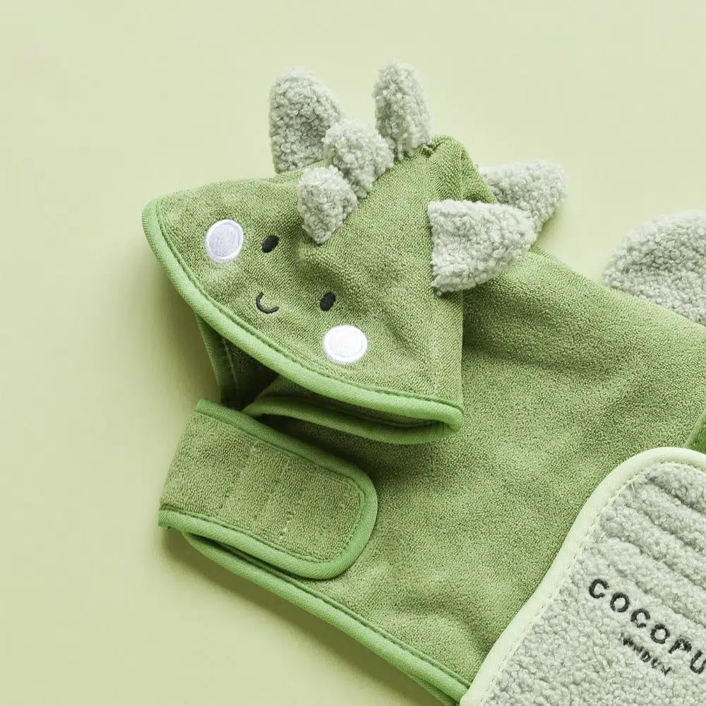 Cocopup London – Dinopup Drying Robe - Image 3